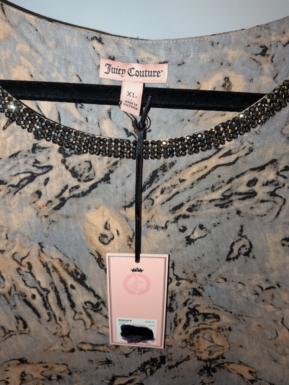 Juicy Couture Abstract Beaded Scoop Tank - Picture 2 of 8
